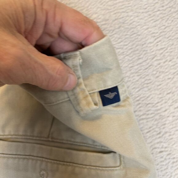 Dockers Men's Khaki Chino Pants Men's Size 35x26 Pleated Front Cotton Beige - Picture 11 of 13